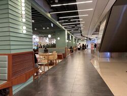 Specialists Shopping Centre (D9), Retail #570501291